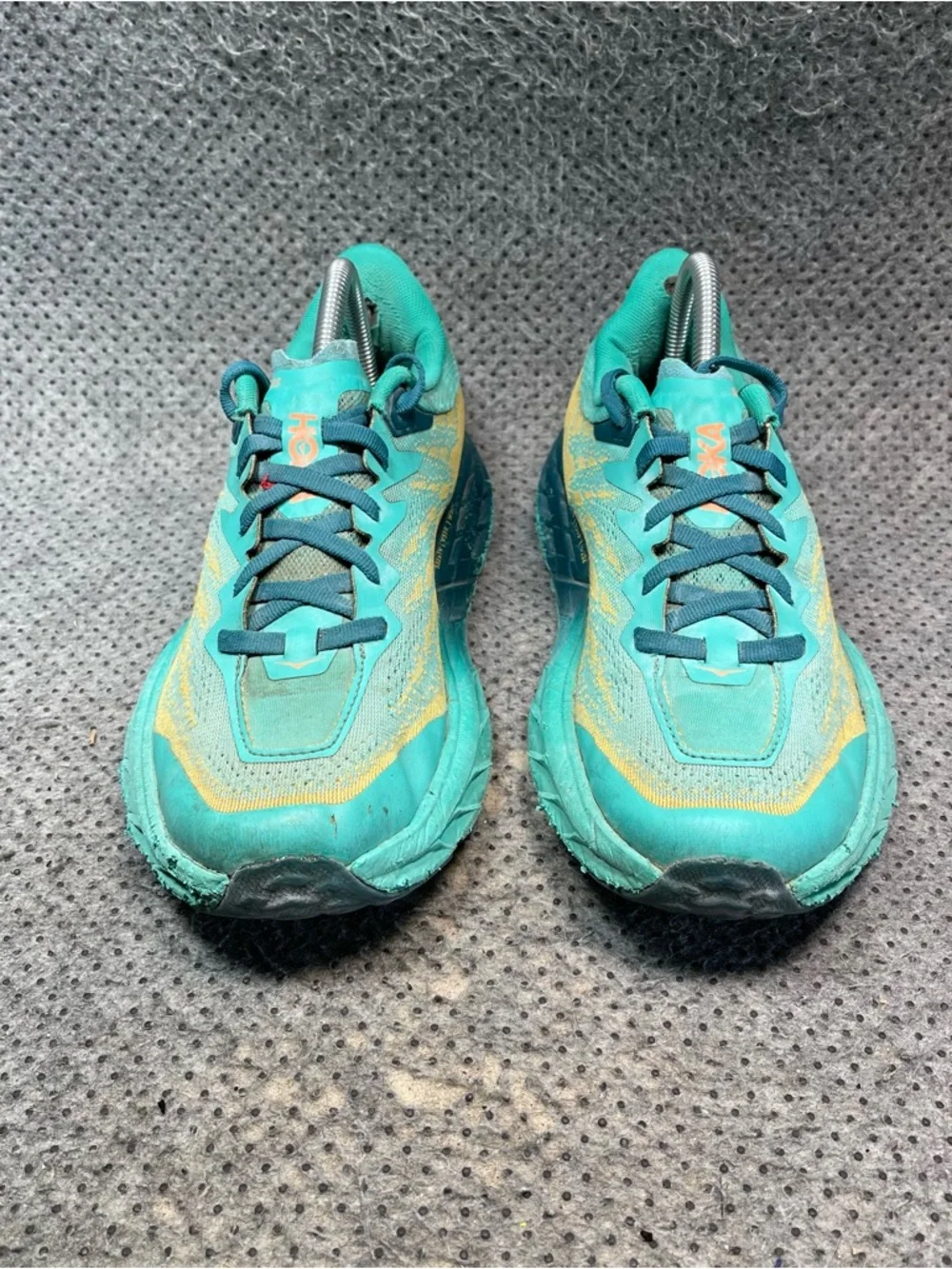 Hoka One One Speedgoat 5 Blue Running Shoes No Insoles Size 8.5 Women’s